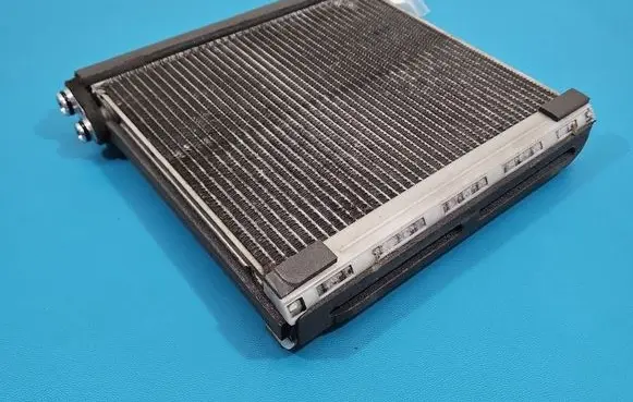 Air conditioning (A/C) radiator (interior)