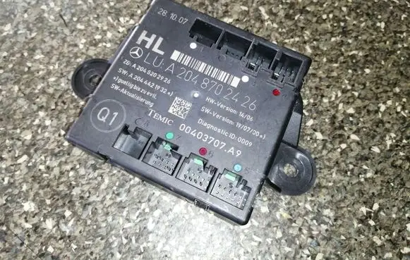 Mercedes-Benz C W204 Door control unit/module A2048702426