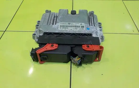 Ford Focus Engine control unit/module BV6112A650AUA