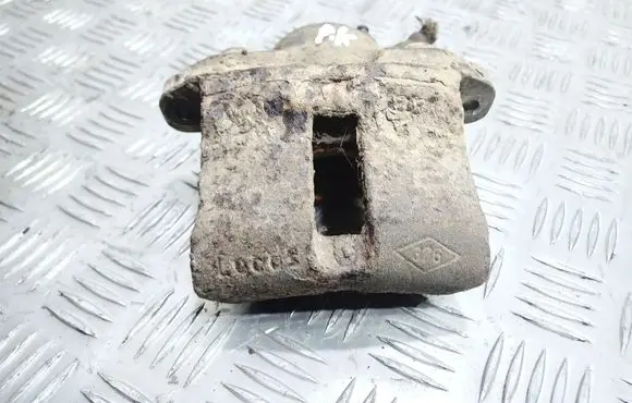Renault 19 Front brake caliper
