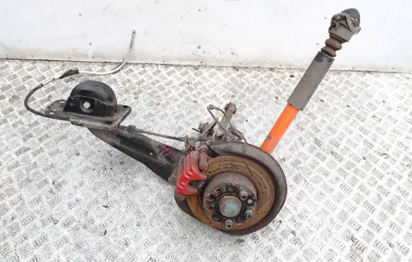 Volkswagen Golf VI Rear wheel hub spindle/knuckle 
