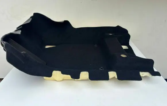 Volvo XC60 Front floor carpet liner 32347427