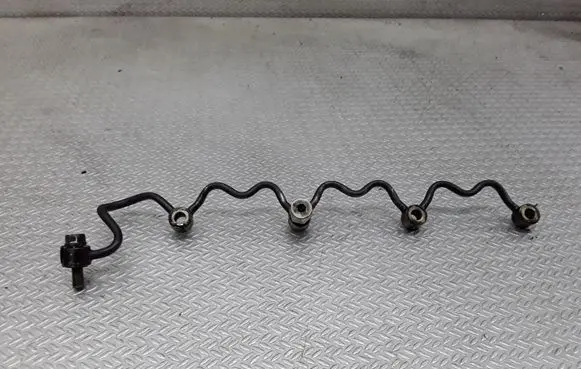 Toyota Corolla Verso E121 Fuel return line/hose 