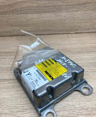 Toyota Avensis T270 Airbag control unit/module 8917005230 219122101