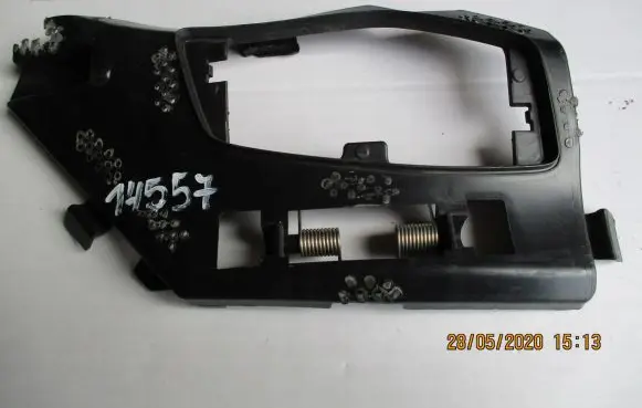 Mercedes-Benz CLA C117 X117 W117 Headlight washer spray nozzle cap/cover A1178852256