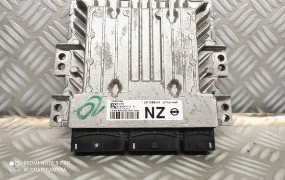 Nissan Qashqai Engine control unit/module 237101449R