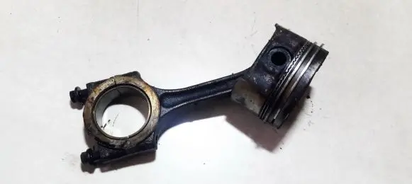 Piston with connecting rod