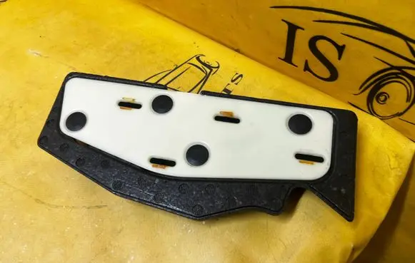 Ford Fusion II Foot rest pad/dead pedal GD9B-R12020-AD GD9BR12020AD