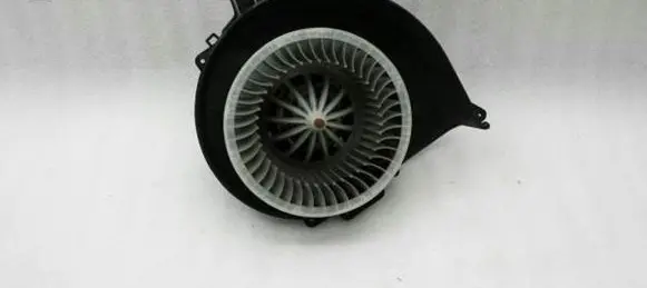 Audi A1 Heater fan/blower 6R2819015