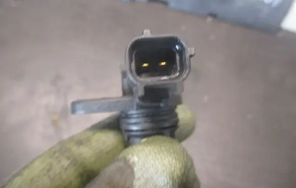 Ford Mondeo MK IV Camshaft vanos timing valve 157F12K073AD