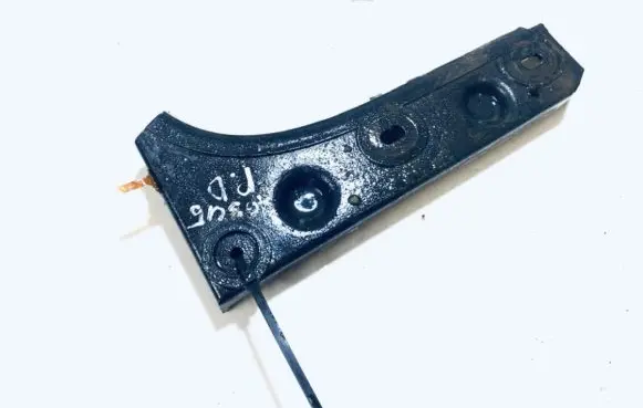 Audi A6 S6 C5 4B Front bumper mounting bracket 4b0807284