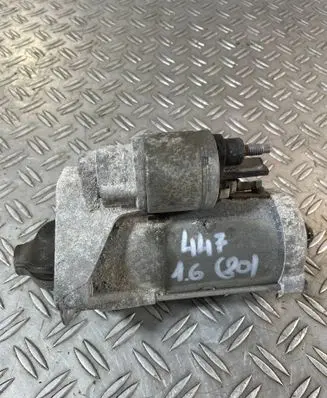 Mercedes-Benz Vito Viano W447 Starter motor A0009060226