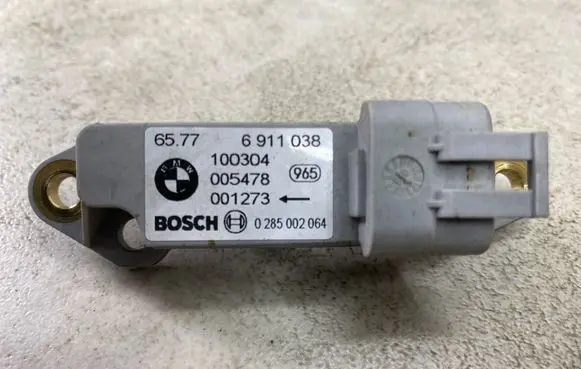 BMW 3 E46 Airbag deployment crash/impact sensor 6911038 0285002064 005478