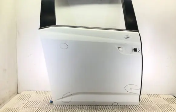 Honda Odyssey Rear door