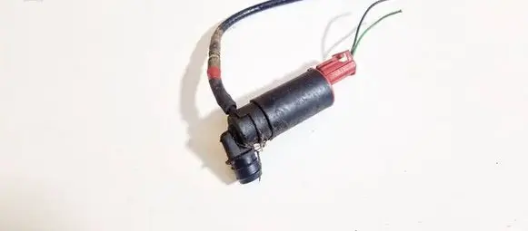 Land Rover Freelander Windscreen/windshield washer pump