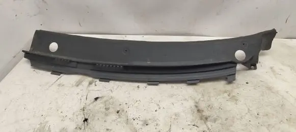 Audi A4 S4 B5 8D Wiper trim 8D1819401