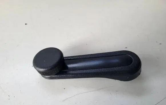 Toyota Auris E180 Front door window winding handle 6926002020