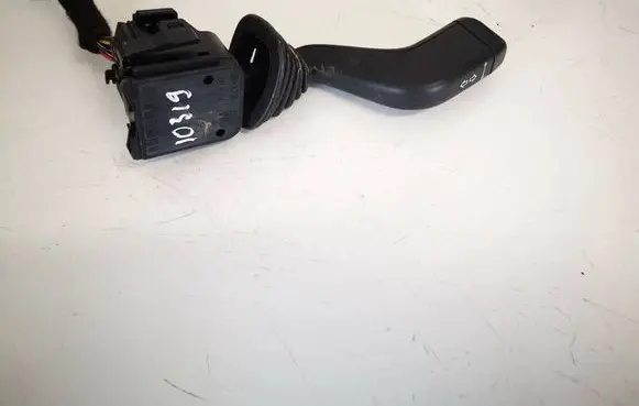 Opel Zafira A Indicator stalk 90560990 90560991