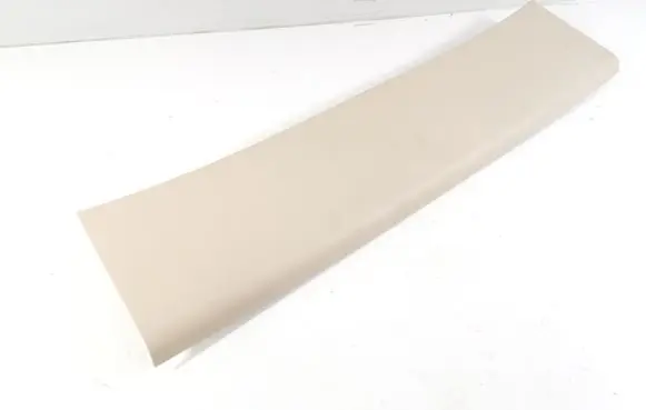 Jeep Grand Cherokee WL Tailgate trim 6XP42TRMAE