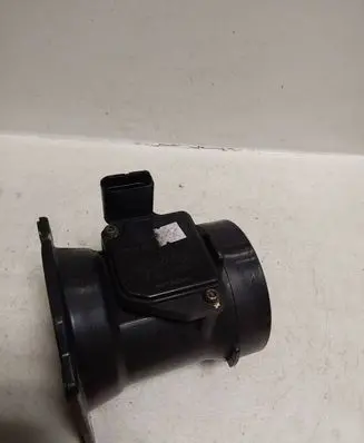 Audi A6 S6 C5 4B Mass air flow meter 078133471E