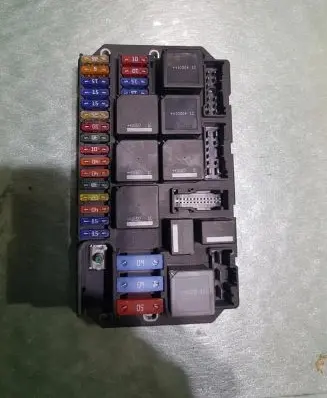 Fuse box set