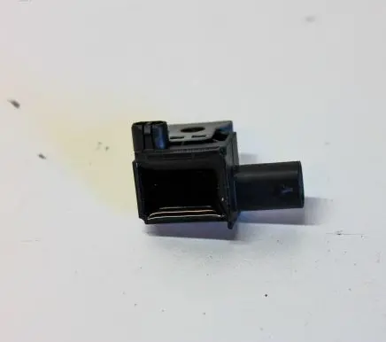 BMW 5 F10 F11 Airbag deployment crash/impact sensor 9224177