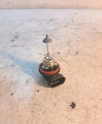 BMW 3 E90 E91 Fog light bulb 64212