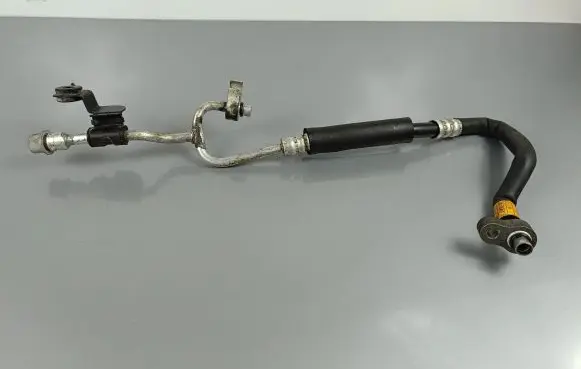 SsangYong Rexton Air conditioning (A/C) pipe/hose 6863036061