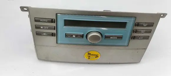 Toyota Corolla Verso AR10 Climate control unit 559000F020