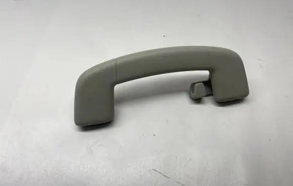 Volkswagen Jetta VII Rear interior roof grab handle 17A857643A