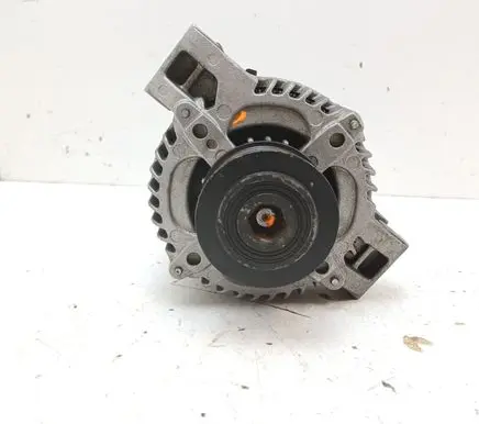 Honda CR-V Generator/alternator 1042101150