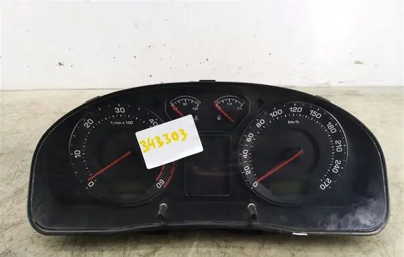 Skoda Superb B5 (3U) Speedometer (instrument cluster) 3U0920811A