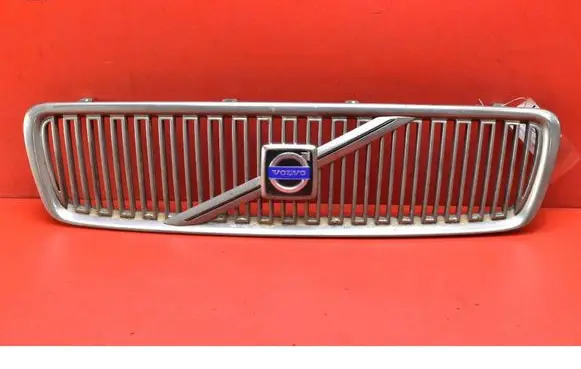 Volvo V70 Front grill 8659875