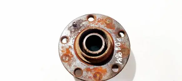 Audi A4 S4 B7 8E 8H Front wheel hub