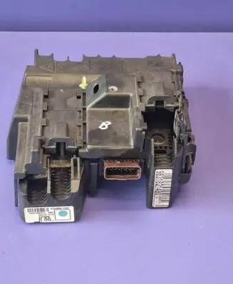 Citroen Jumpy Fuse module 9831821480