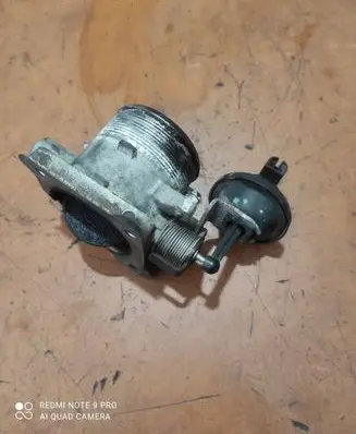 KIA Carnival Throttle valve 351004X