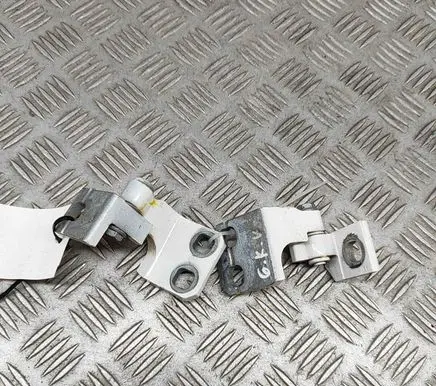 Rear door hinge set