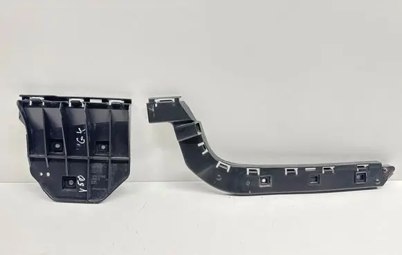 Volvo V50 Rear bumper mounting bracket 30763017 30763019