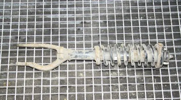 Honda CR-V Front shock absorber/damper 51602S10A220M1