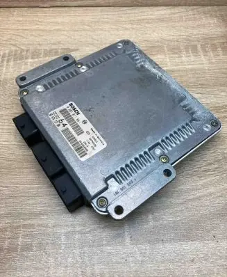 Peugeot 307 Engine control unit/module ECU 9647472780 0281011081