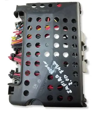 Opel Zafira A Fuse box set 24431677