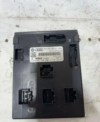 Audi A4 S4 B8 8K Comfort/convenience module 8K0907063D 05022001 F005V00749