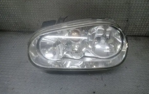Volkswagen Golf IV Headlight/headlamp