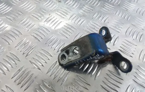 Honda Jazz Front door lower hinge 