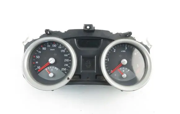 Renault Megane II Speedometer (instrument cluster) 8200399695D