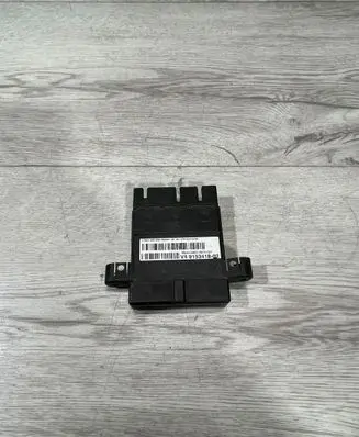 BMW 5 F10 F11 Current control relay 9153418