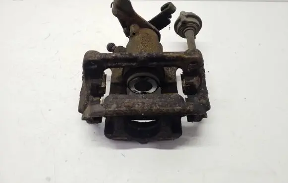 Opel Astra J Rear brake caliper 13345060