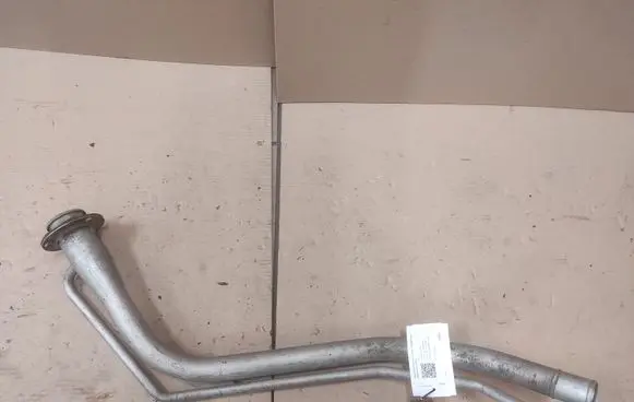 KIA Sorento Fuel tank filler neck pipe 