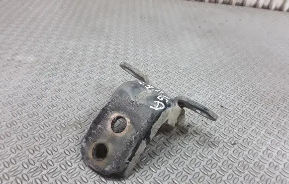 Nissan Patrol Y61 Rear door lower hinge