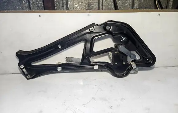 Mercedes-Benz Sprinter W901 W902 W903 W904 Sliding door manual window regulator 